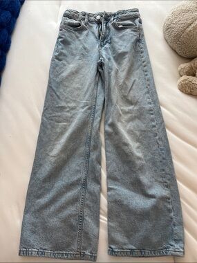 H&M Light Blue Wide-Leg Jeans